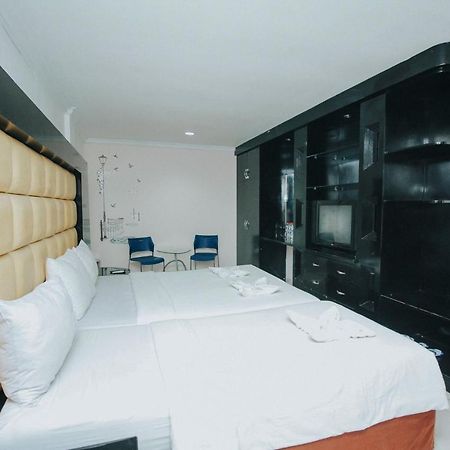 Hotel New Lilik 马格朗 外观 照片